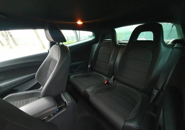 Volkswagen Scirocco cena 31000 przebieg: 180000, rok produkcji 2010 z Poznań małe 67